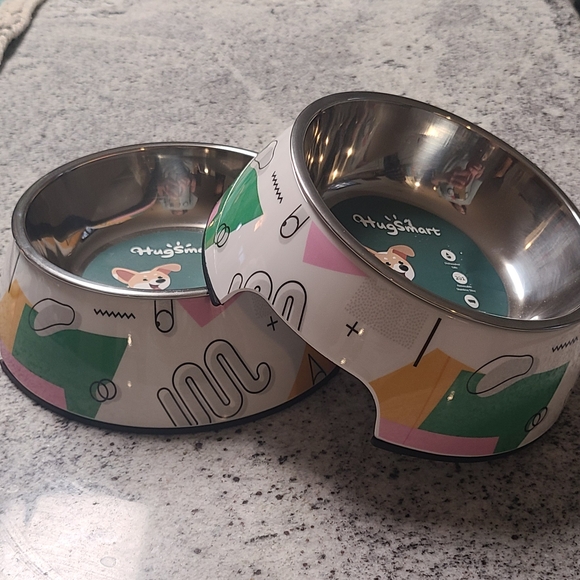 Hug Smart Other - 80s Style  Pet Bowl Set NWT